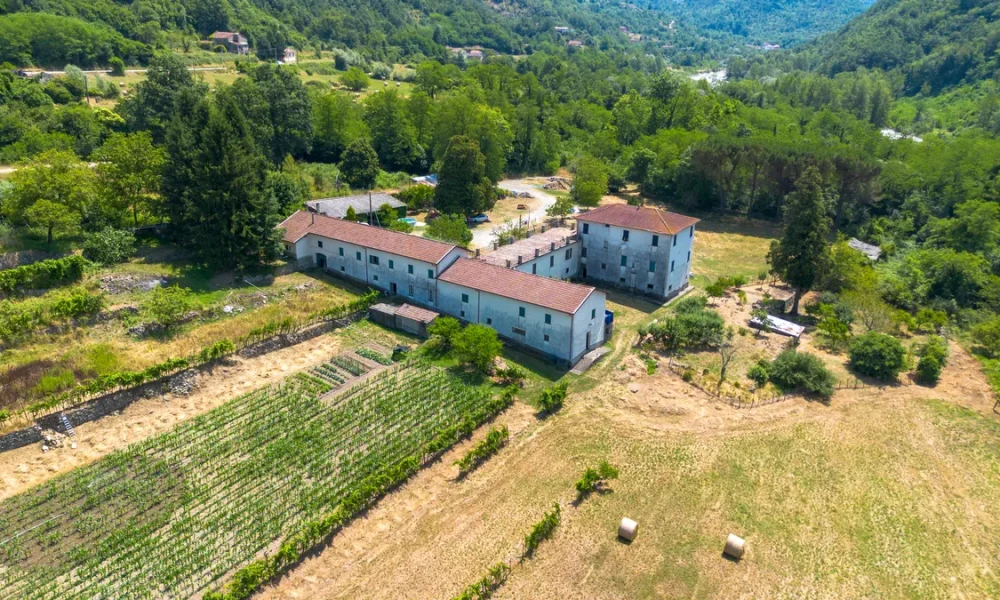 00107-varese-ligure-tenuta-campanile-002