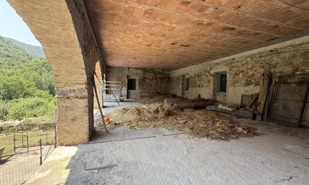 00107-varese-ligure-tenuta-campanile-022