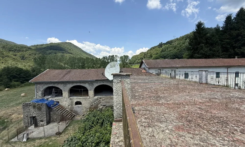 00107-varese-ligure-tenuta-campanile-027