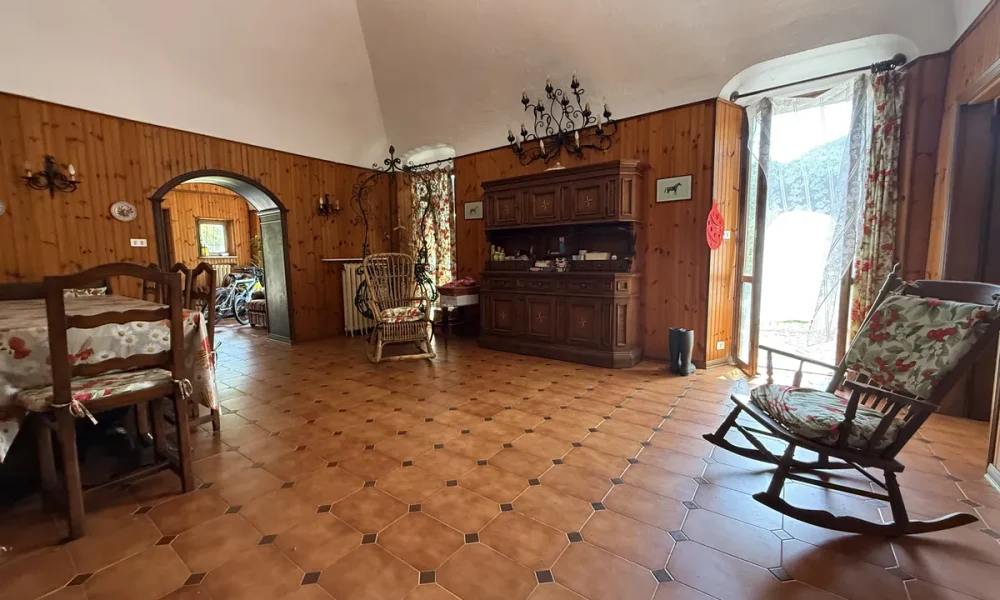00107-varese-ligure-tenuta-campanile-055