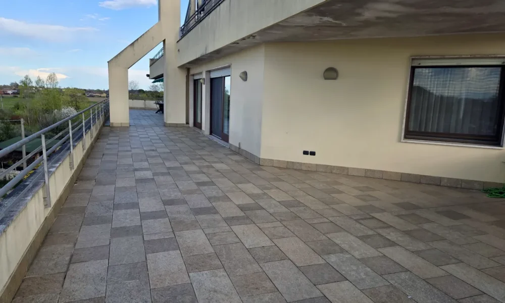 ABANO-TERME-ATTICO-00105-19
