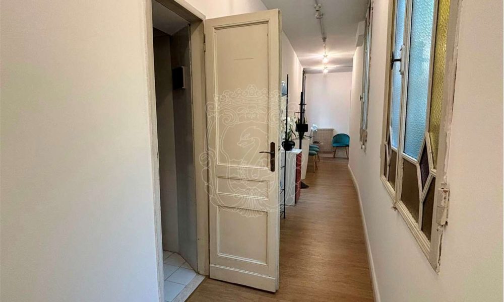 Affitto Padova Negozio in Locazione Palazzo Storico Padova