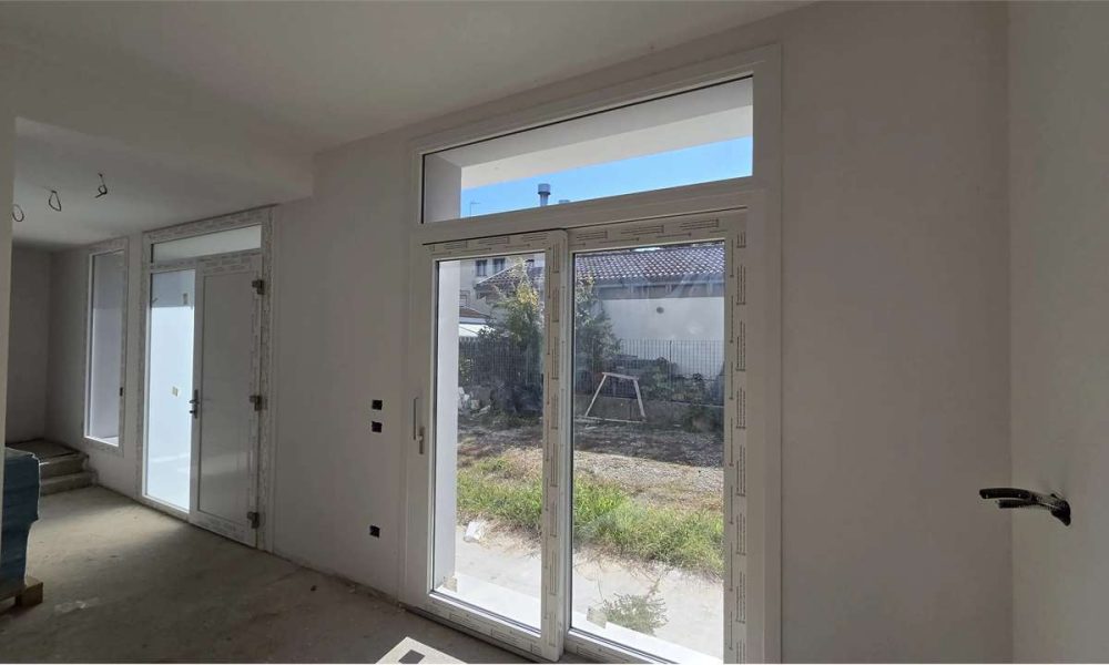 Vendita Noventa Padovana Villa plurifamiliare in Vendita