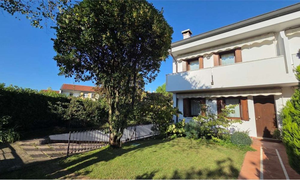 Vendita Treviso Villa a Schiera di Testa a Santa Bona Nuova