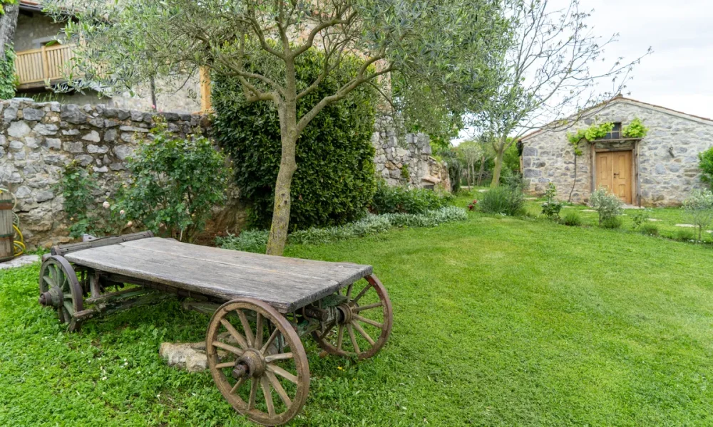 villa asa slovenia sezana 23